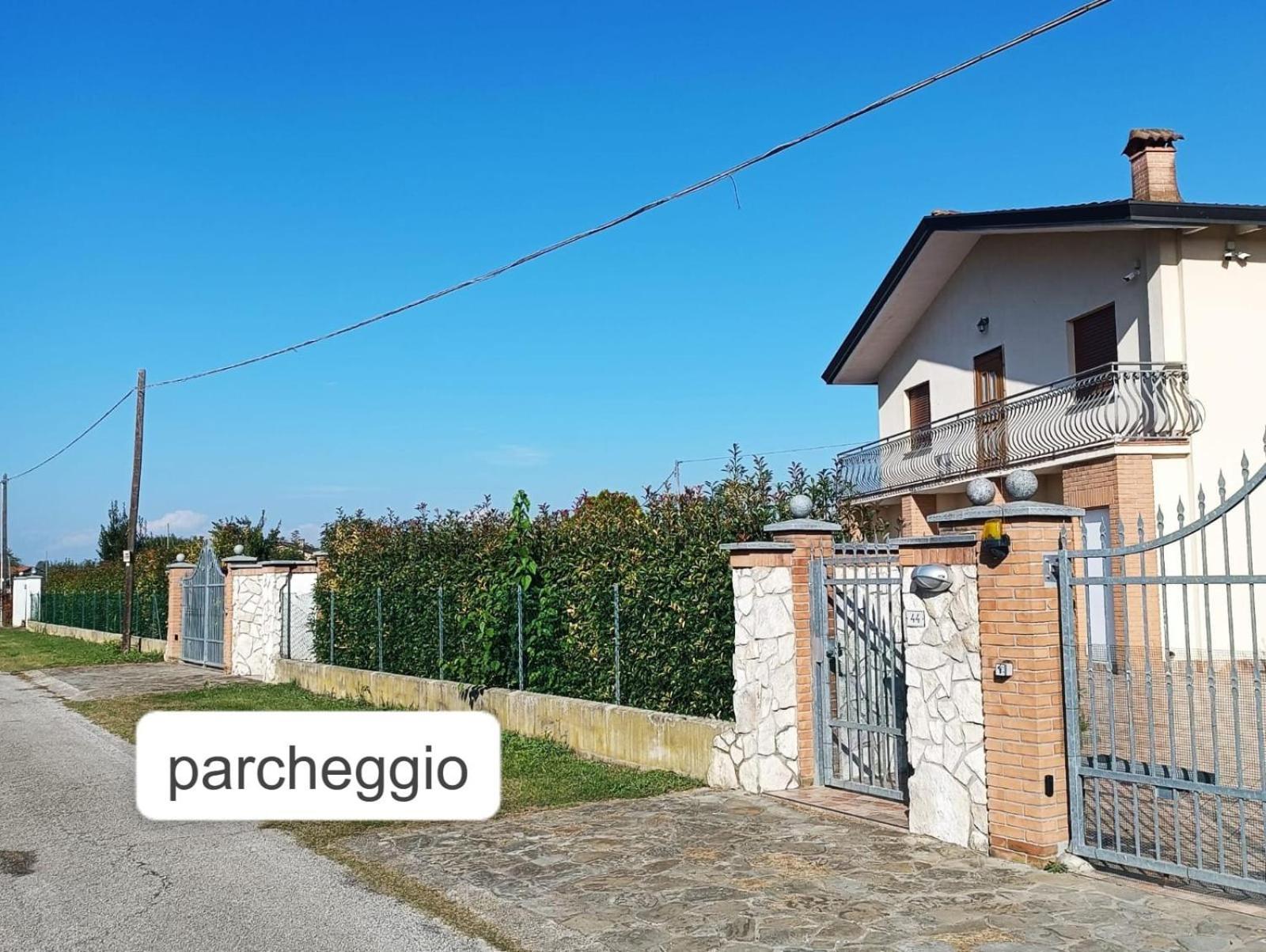 La Casetta Di Ugo Grisignano di Zocco Bagian luar foto